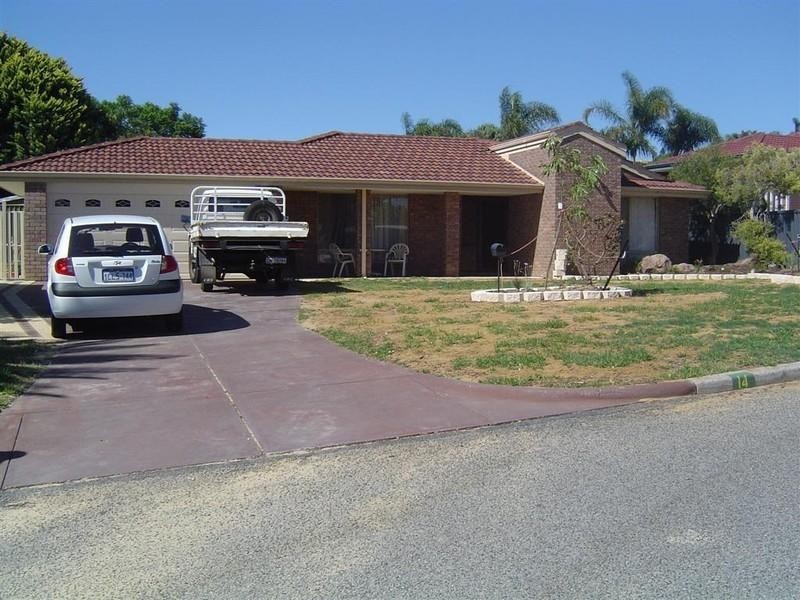 14 BARBLETT Way, Kardinya WA 6163