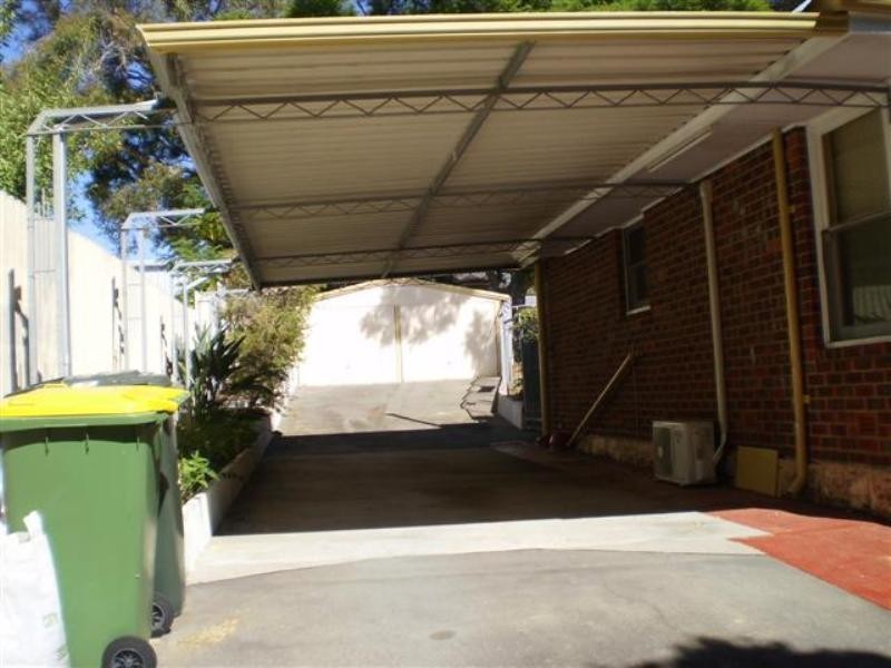 9 Capulet Street, Coolbellup WA 6163