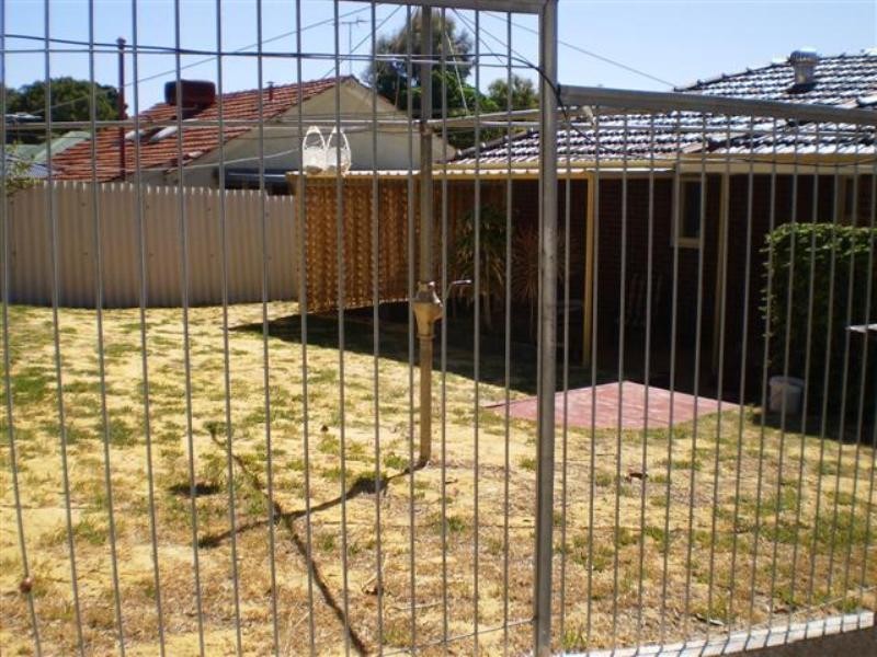 9 Capulet Street, Coolbellup WA 6163