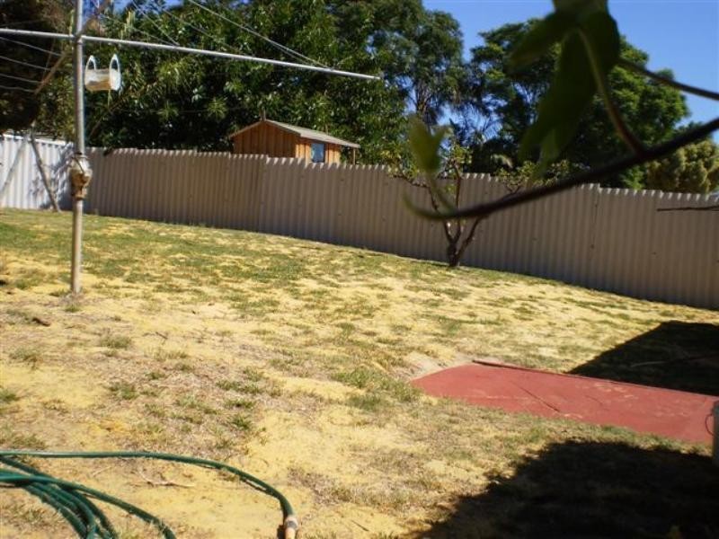 9 Capulet Street, Coolbellup WA 6163