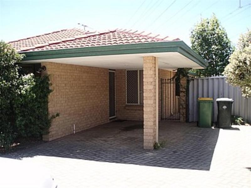 2/16 Rambutan Place, South Lake WA 6164