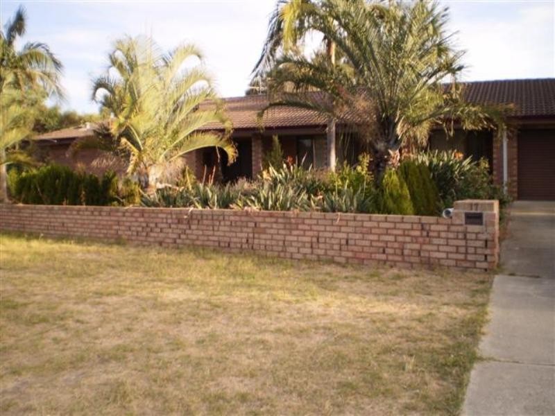 17 Muriel Court, Cockburn Central WA 6164