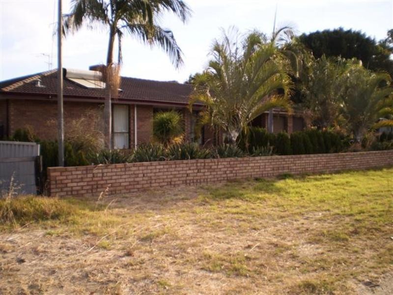 17 Muriel Court, Cockburn Central WA 6164