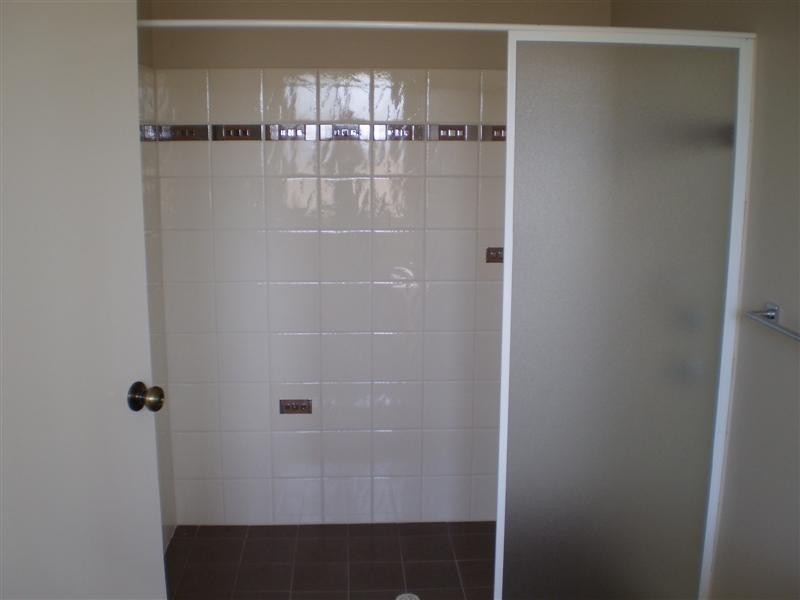 1 LOWELL Terrace, Piara Waters WA 6112