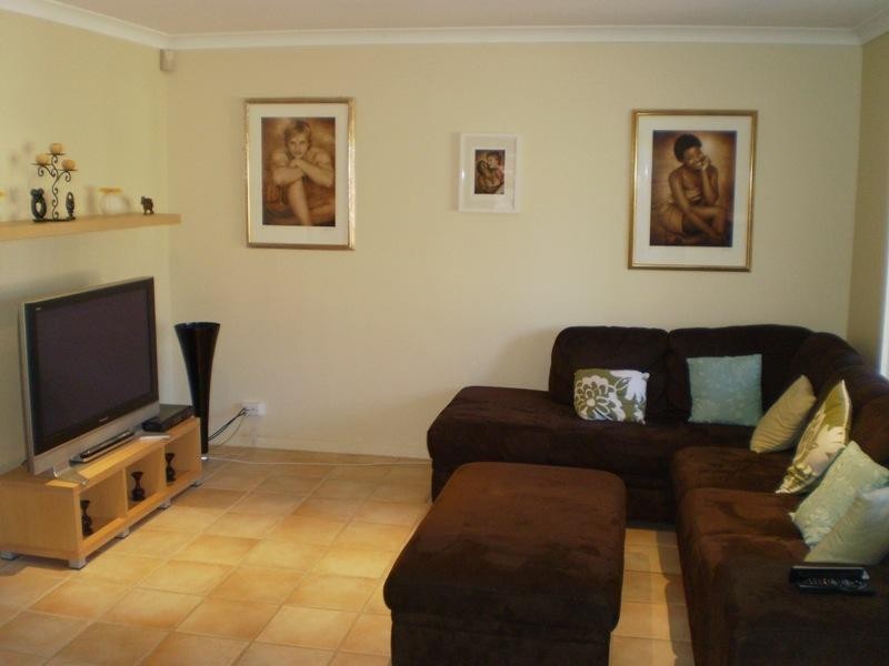 8 Silvereye Court, Beeliar WA 6164