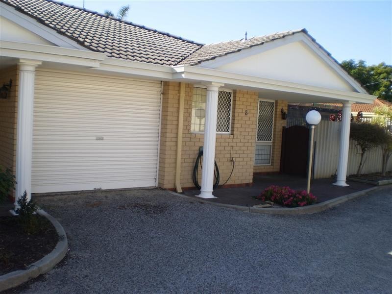 8/68 Adrian Street, Palmyra WA 6157