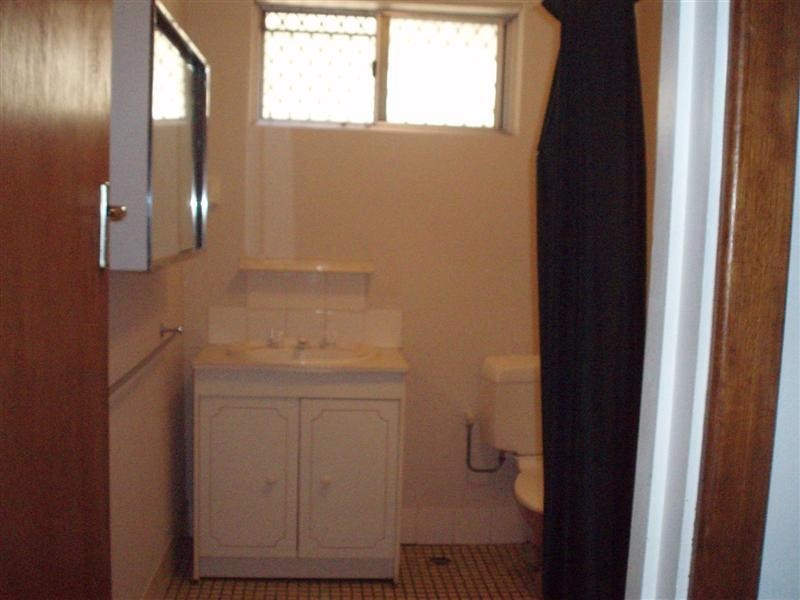 6 COPPERWAITE Road, Kardinya WA 6163