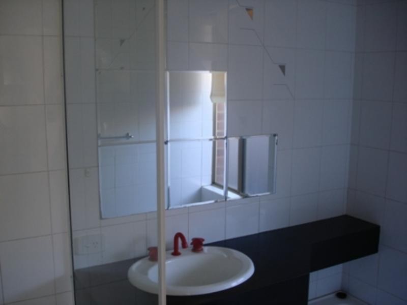 17 PARK Lane, Kardinya WA 6163
