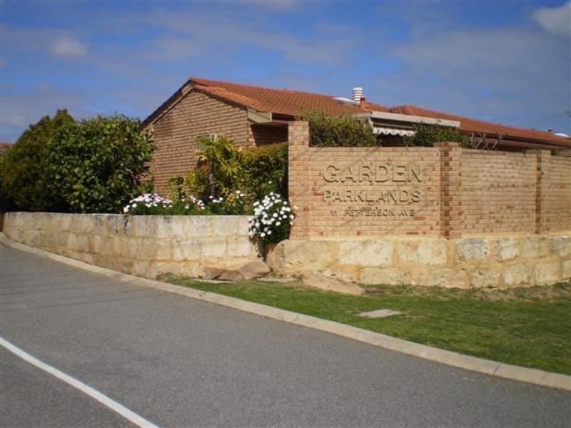 18/11 Petterson Avenue, Samson WA 6163