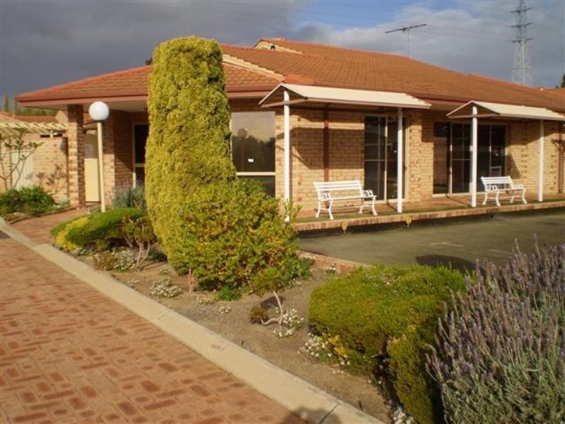 18/11 Petterson Avenue, Samson WA 6163