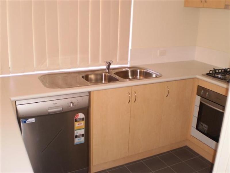 1/1 COOJONG Link, Success WA 6164