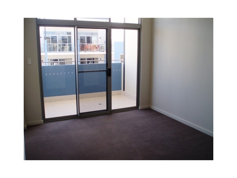 21/6 Ibera Way, Success WA 6164