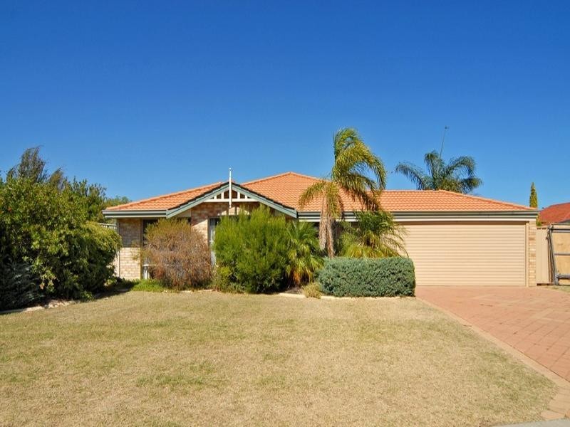 5 Petal Court, Munster WA 6166