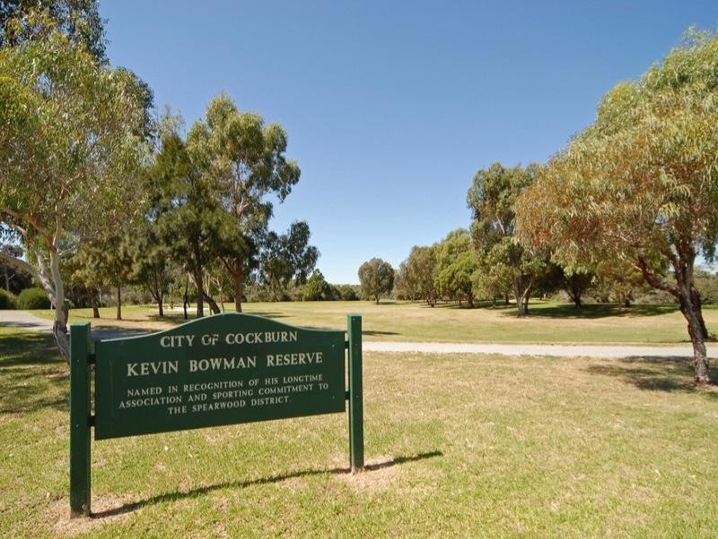 5 Petal Court, Munster WA 6166