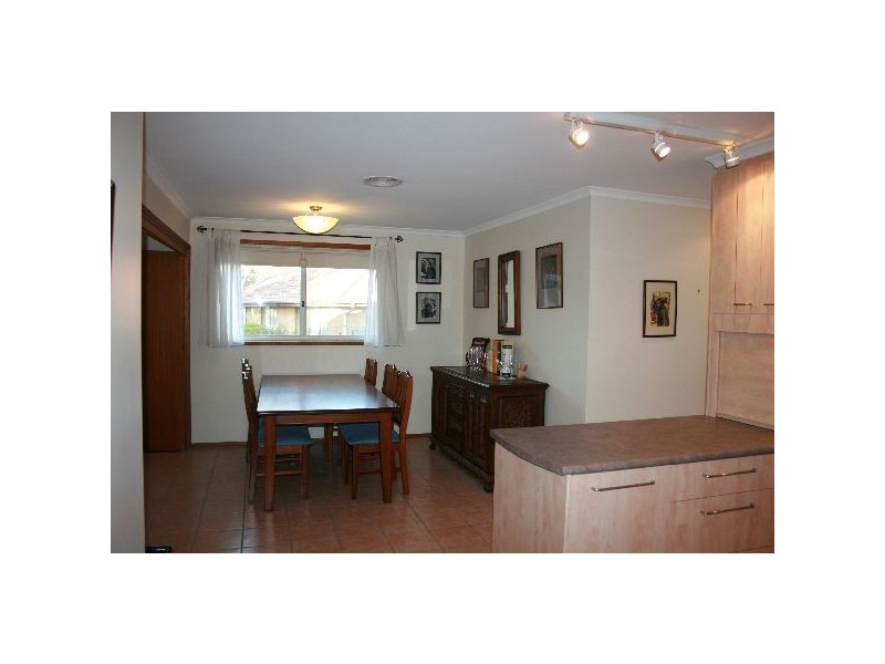 8 Lorimer Place, Wanniassa ACT 2903