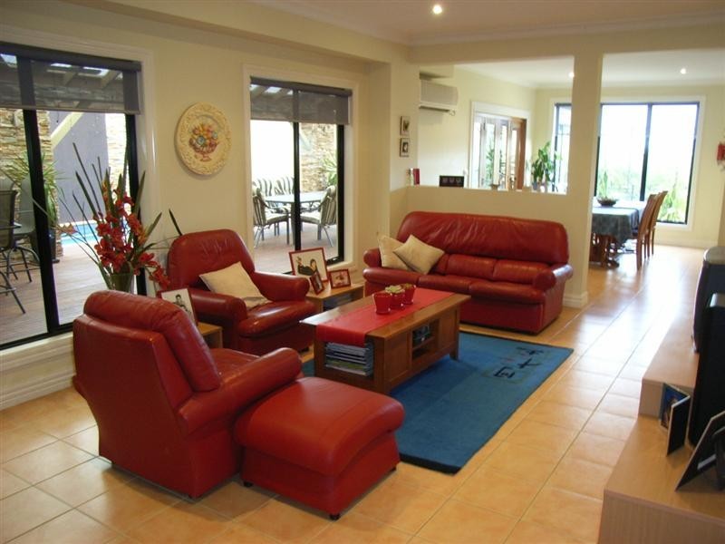 6 Queensberry Court, Hillside VIC 3037