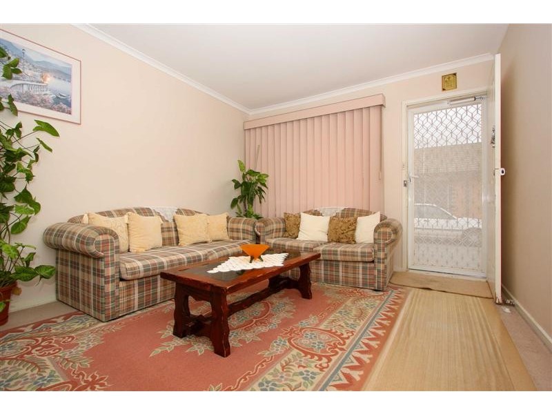 100 Fox Street, St Albans VIC 3021