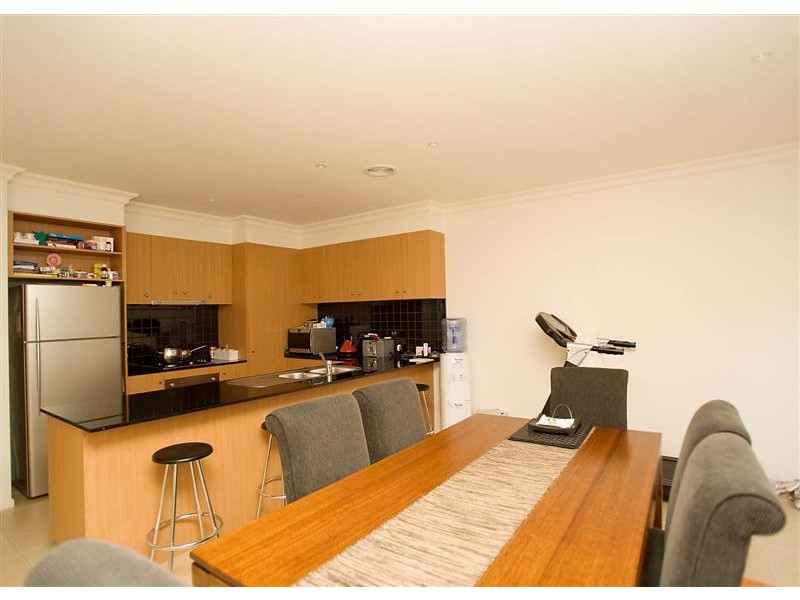 13 Wentworth Drive, Taylors Lakes VIC 3038