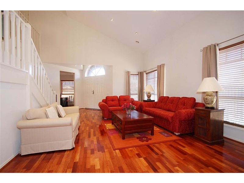 16 Heysen Park Way, Caroline Springs VIC 3023