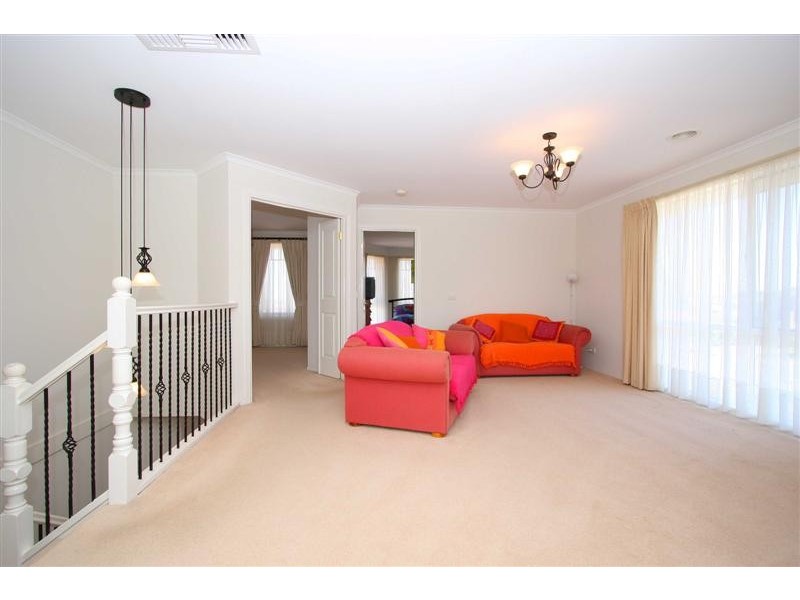 13 Wetherby Court, Hillside VIC 3037