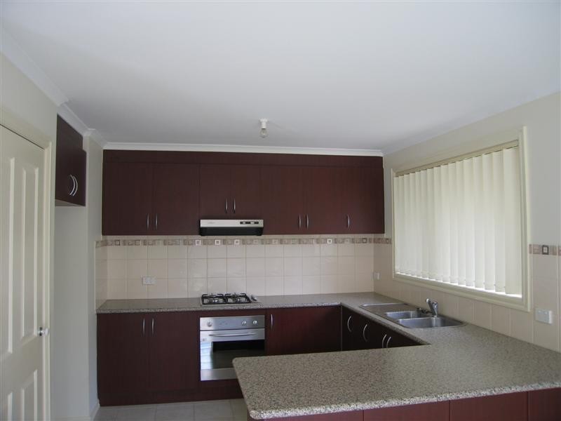 10/107-109 Pecks Road, Sydenham VIC 3037