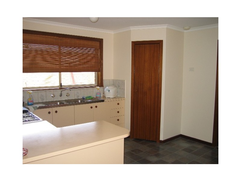 5 Draper Court, Keilor Downs VIC 3038