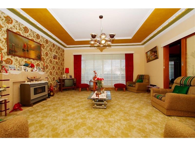 4 Ryan Court, Sunshine VIC 3020