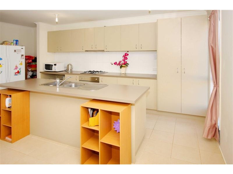 9 Bruce Street, Burnside VIC 3023