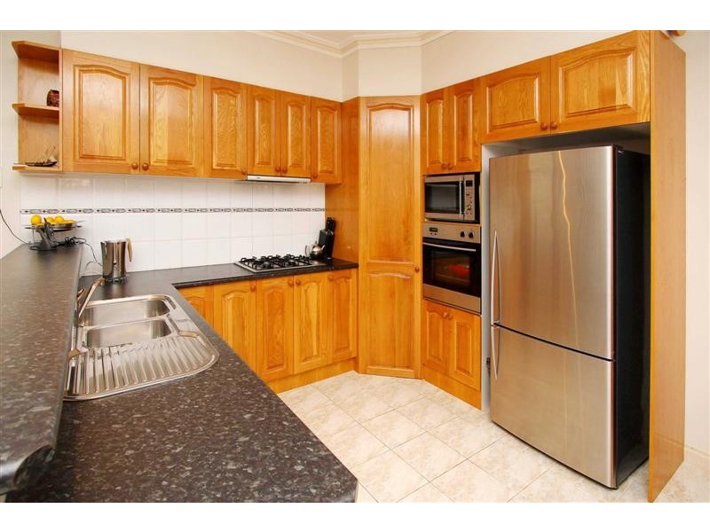 4 Santa Monica Drive, Taylors Lakes VIC 3038