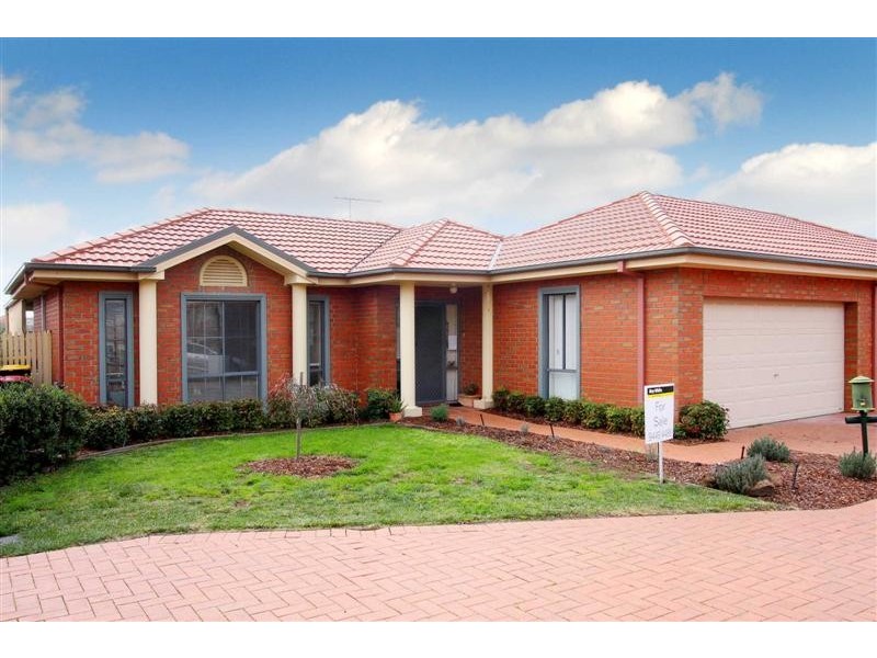 23 The Glades, Taylors Hill VIC 3037