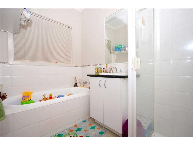 23 The Glades, Taylors Hill VIC 3037