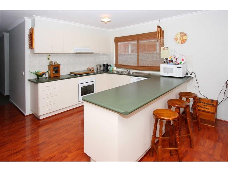 12 Herrington Turn, Caroline Springs VIC 3023