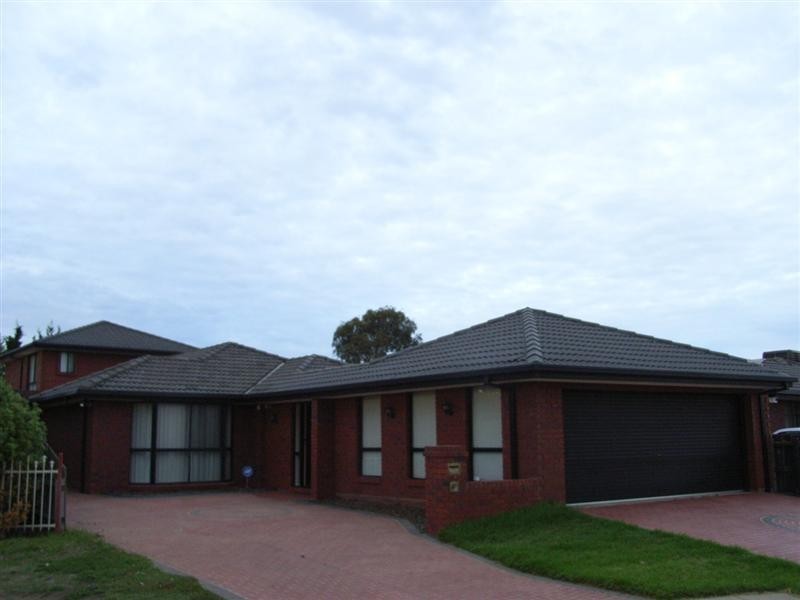 14 Hutzul Court, Delahey VIC 3037