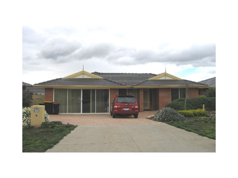 3 Kanmore Crescent, Hillside VIC 3037