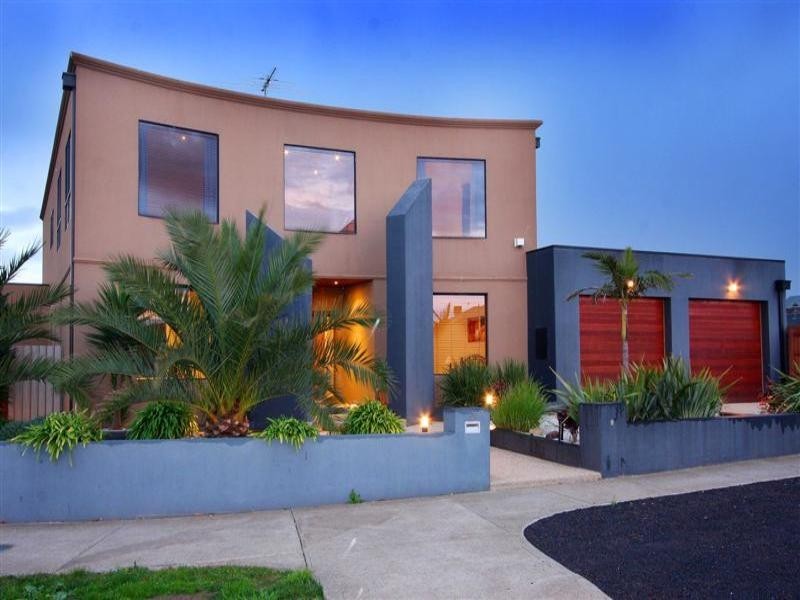 1 Collins Street, Taylors Hill VIC 3037