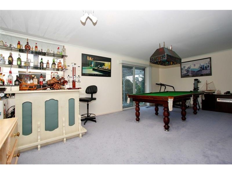 2 Medina Road, Keilor Downs VIC 3038