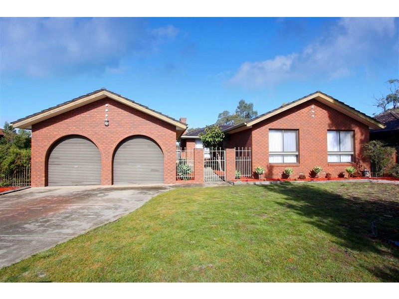 25 Daimler Avenue, Keilor Downs VIC 3038