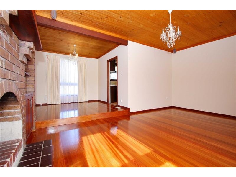 25 Daimler Avenue, Keilor Downs VIC 3038