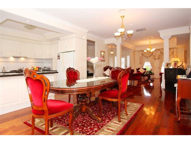 14 Moonlight Terrace, Sydenham VIC 3037