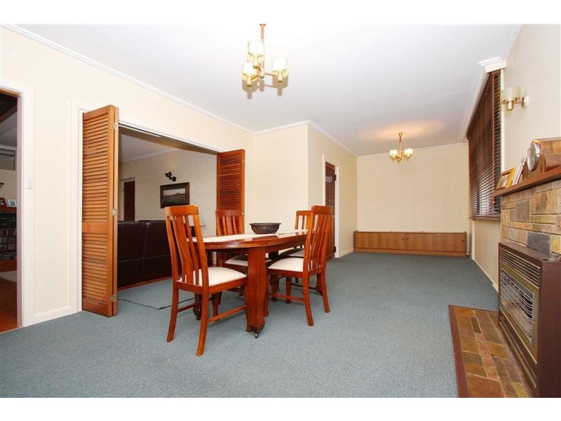 35 Heather Avenue, Keilor East VIC 3033