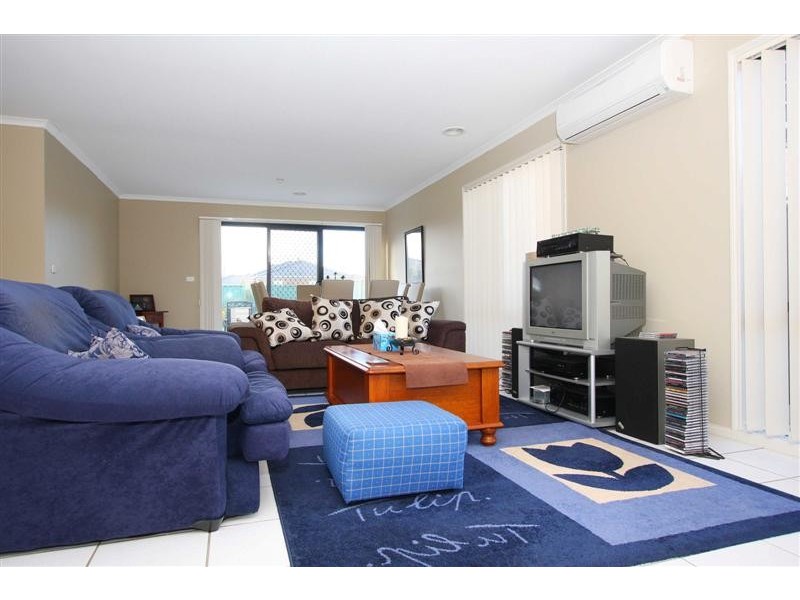 35 Fydler Avenue, Burnside VIC 3023