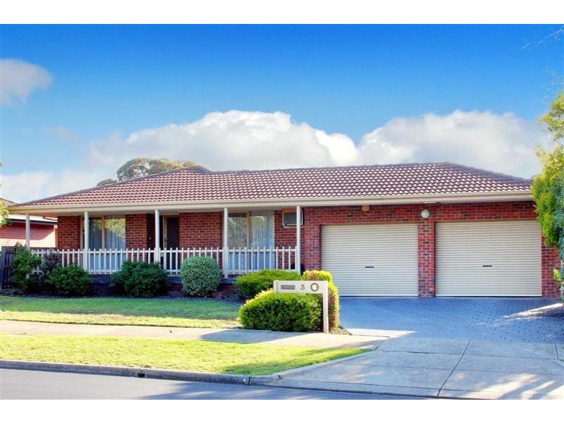 3 Numinbah Court, Taylors Lakes VIC 3038
