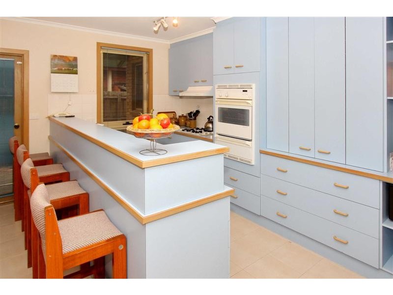 28 Bellevue Boulevard, Hillside VIC 3037