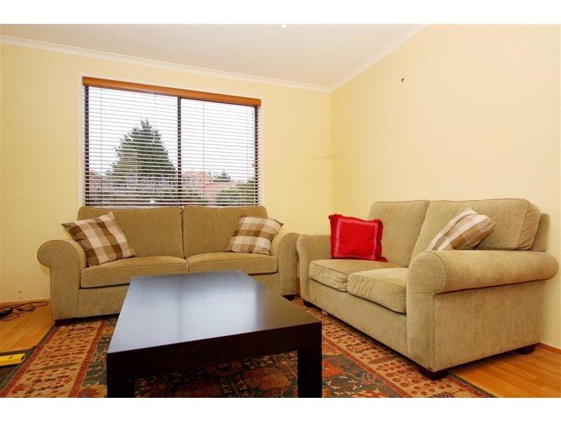 1/10 Tarrant Court, Keilor Downs VIC 3038