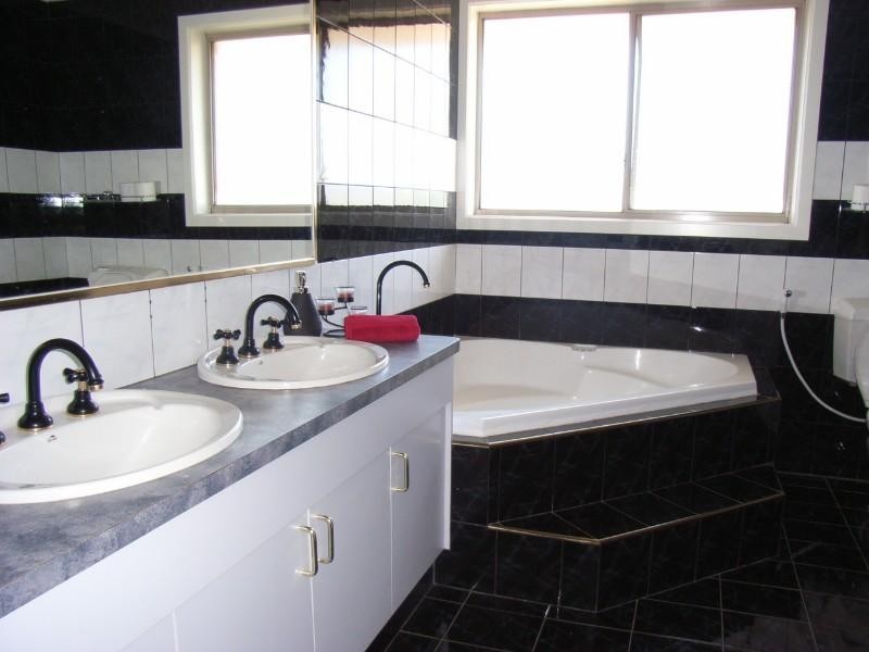 7 Attley Court, Keilor Downs VIC 3038