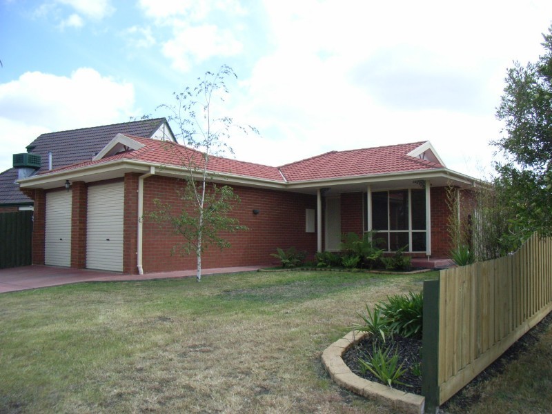 8 Correa Close, Delahey VIC 3037