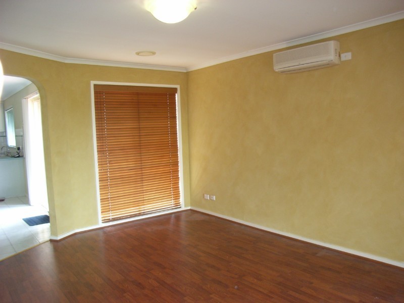 8 Correa Close, Delahey VIC 3037