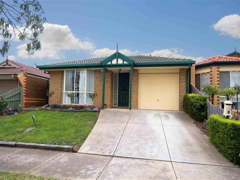9 Penlow Court, Hillside VIC 3037