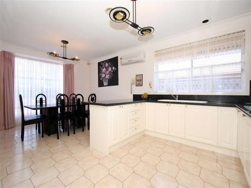 9 St Warden Court, Keilor Downs VIC 3038