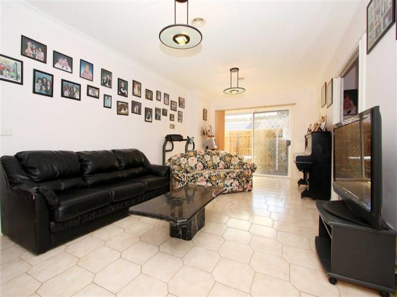 9 St Warden Court, Keilor Downs VIC 3038